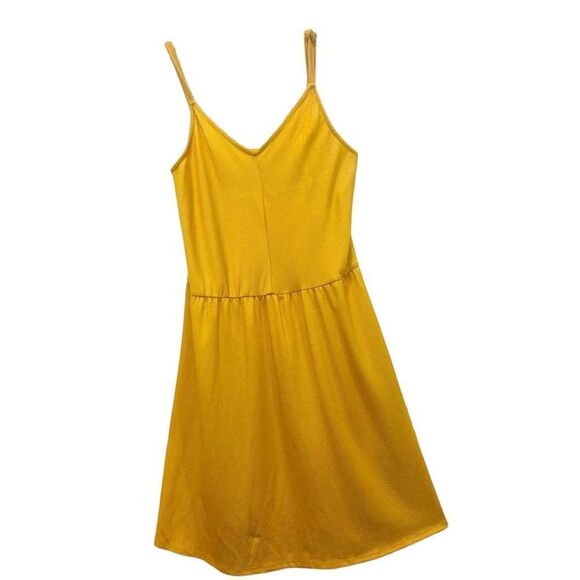 Universal Thread Dresses & Skirts - Universal Thread yellow V neck sleeveless dress size M